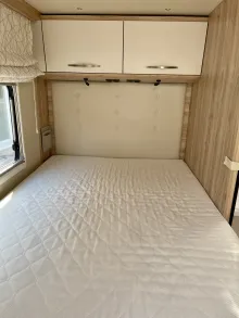 Fahrzeugbild Eura Mobil Profila RS 675 SB Mondial Edition Dachklima & Lithiumbatterie #12