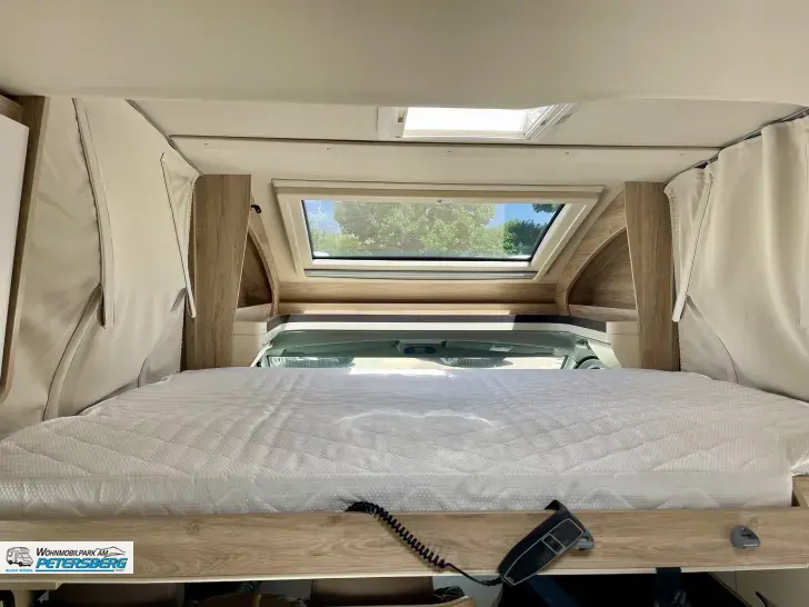 Fahrzeugbild Eura Mobil Profila RS 675 SB Mondial Edition Dachklima & Lithiumbatterie #20