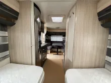 Sicht vorne-hinten Hobby DE LUXE EDITION 495 UL