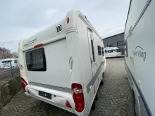 Schräg Hinten Hobby De Luxe 440 SF