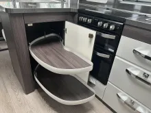 Fahrzeugbild Hobby Prestige 620 CL Backofen; Fußbodenerwärmung #9
