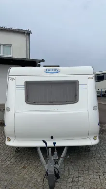 Frontal Vorne Hobby De Luxe 440 SF