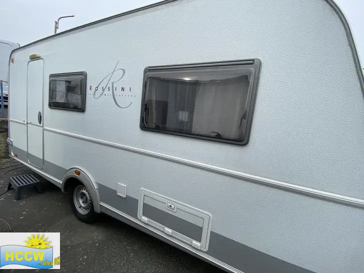 Seitlich Tabbert Rossini 450 HTD