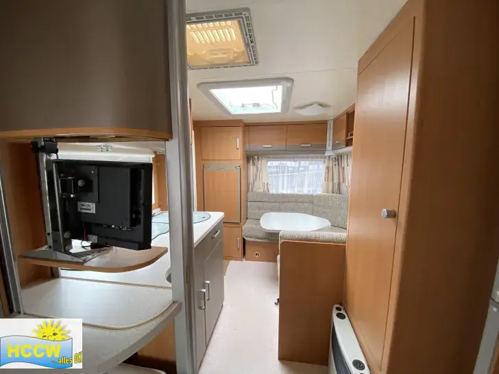 Sicht vorne-hinten Tabbert Rossini 450 HTD