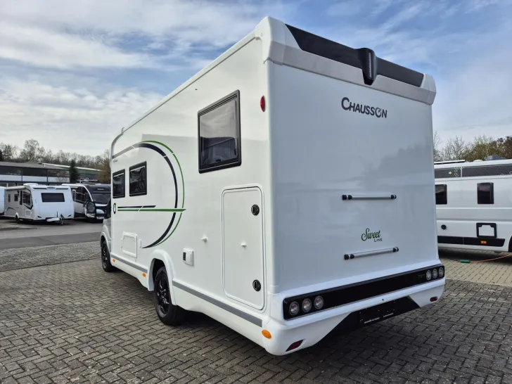 Fahrzeugbild Chausson Teilintegriert Sweet Line 797 Xenon/Lithium/Solar/ohne Hubbett #6