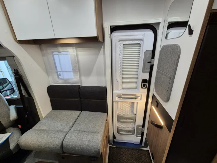 Fahrzeugbild Chausson Teilintegriert Sweet Line 797 Xenon/Lithium/Solar/ohne Hubbett #18