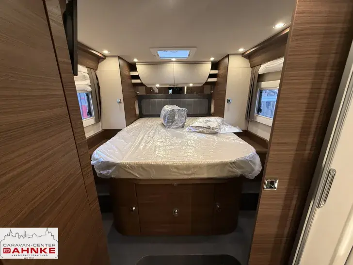 Fahrzeugbild Carthago chic c-line I 5.0 QB L Mercedes, Wechselrichter #15