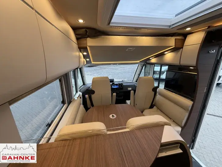 Fahrzeugbild Carthago chic c-line I 5.0 QB L Mercedes, Wechselrichter #21