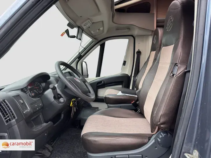 Fahrzeugbild Knaus Sky TI 650 MG Markise #6