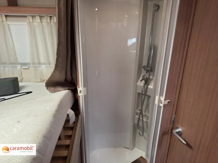 Fahrzeugbild Knaus Sky TI 650 MG Markise #11