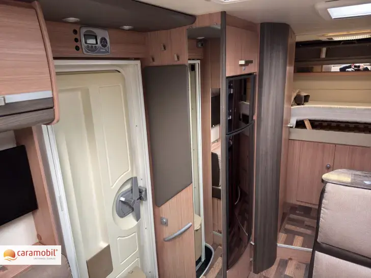 Fahrzeugbild Knaus Sky TI 650 MG Markise #13