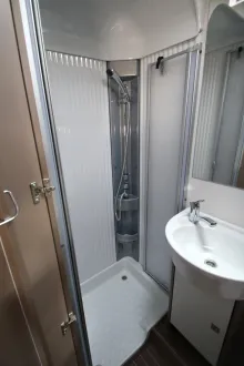 Fahrzeugbild Etrusco A 7300 DB #24