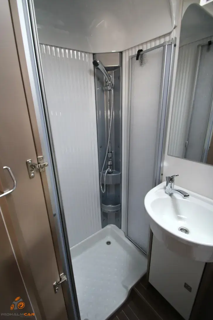 Fahrzeugbild Etrusco A 7300 DB #24