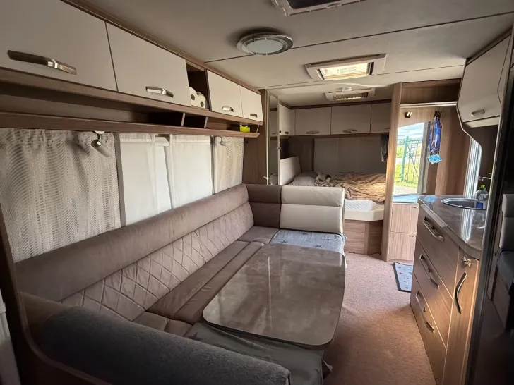 Fahrzeugbild Tabbert Rossini 620 DM 2,5 Finest Edition technisch / optisch #6