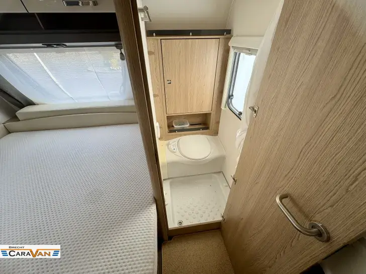 Fahrzeugbild Bürstner Averso 590 TS Mover/Klima/Fußbodenheizung #7