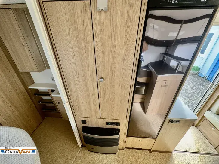 Fahrzeugbild Bürstner Averso 590 TS Mover/Klima/Fußbodenheizung #12