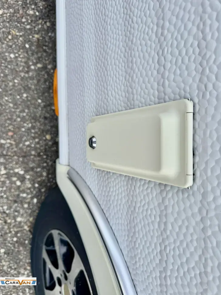 Fahrzeugbild Bürstner Averso 590 TS Mover/Klima/Fußbodenheizung #23