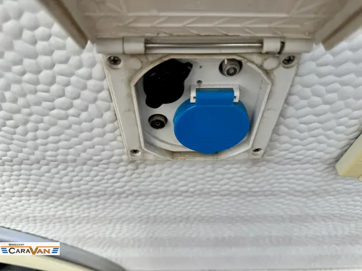 Fahrzeugbild Bürstner Averso 590 TS Mover/Klima/Fußbodenheizung #29