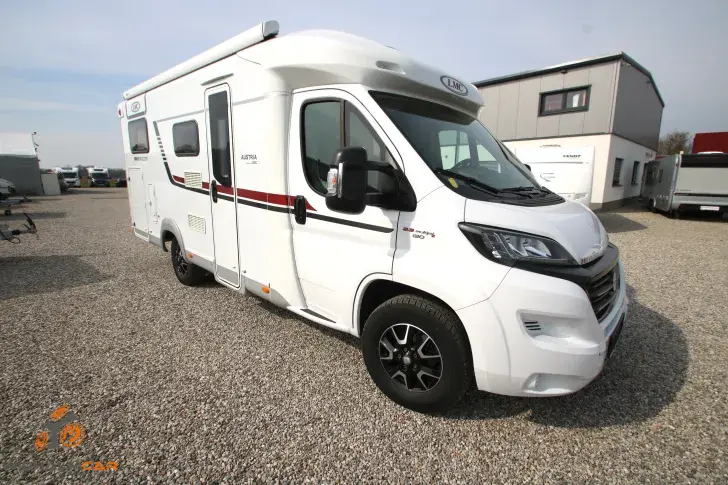 Fahrzeugbild LMC Breezer V 646 G #3