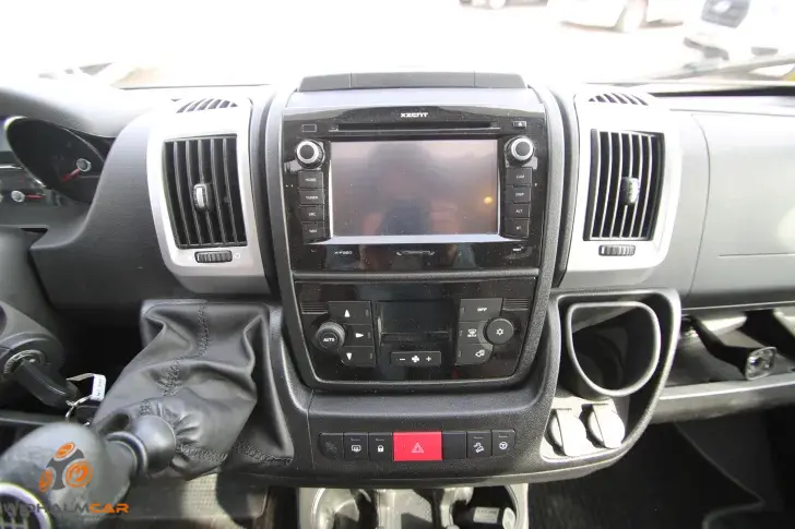 Fahrzeugbild LMC Breezer V 646 G #11