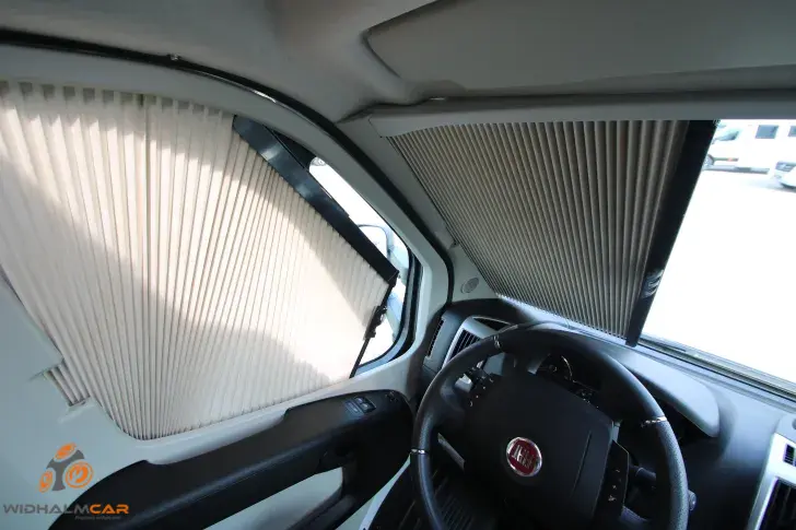 Fahrzeugbild LMC Breezer V 646 G #12