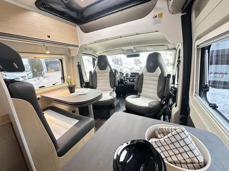 Fahrzeugbild Sunlight Camper Van CLIFF 600 Adventure Edition Aktion "Ready to Roll" 2.500 #13