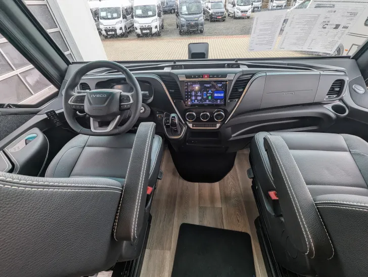 Fahrzeugbild Niesmann + Bischoff Flair 920 207 PS / 7,49 t, Luftfederung #10