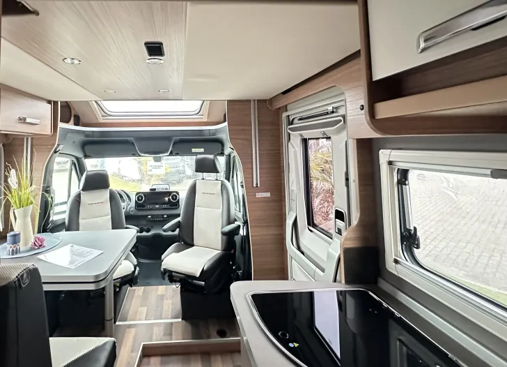 Fahrzeugbild Weinsberg CaraCompact 640 MEG Suite EDITION [PEPPER] TOP PREIS, Licht & Sicht-Paket #11