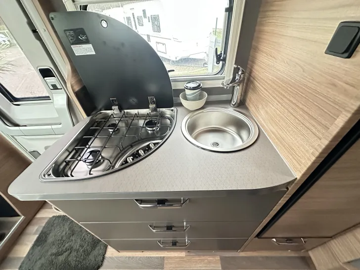 Fahrzeugbild Weinsberg CaraCompact 640 MEG Suite EDITION [PEPPER] TOP PREIS, Licht & Sicht-Paket #19
