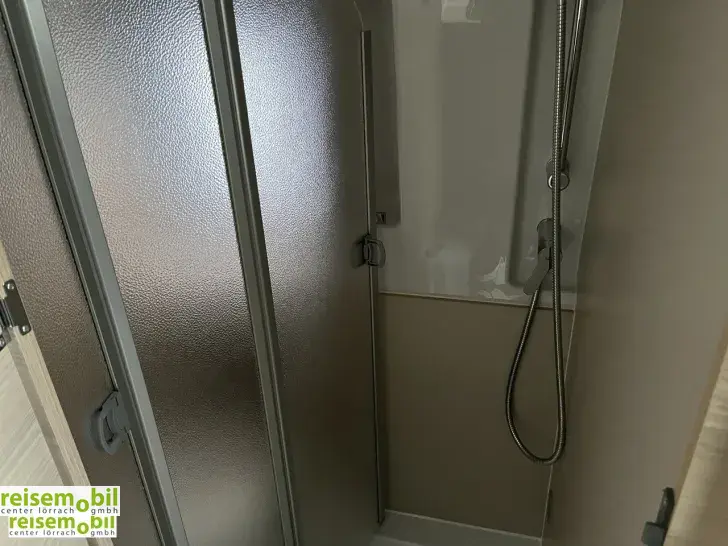 Fahrzeugbild Challenger V210 Sport Edition #8