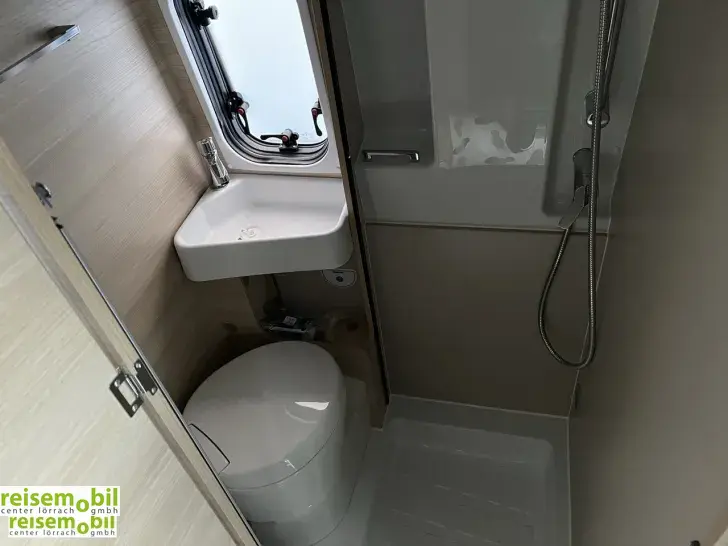 Fahrzeugbild Challenger V210 Sport Edition #9