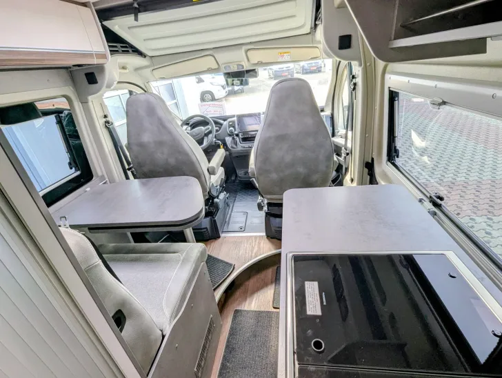 Fahrzeugbild Pössl Summit SHINE 600 Mod 2026 Sie sparen € 3.849 #6