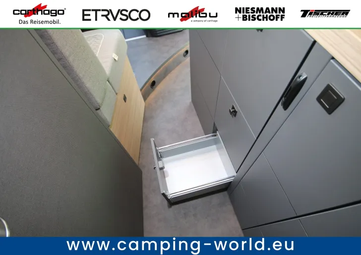 Fahrzeugbild Malibu Van First Class - Two Rooms 640 LE RB charming GT skyview #52