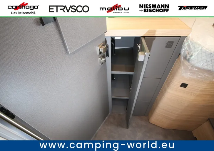 Fahrzeugbild Malibu Van First Class - Two Rooms 640 LE RB charming GT skyview #53