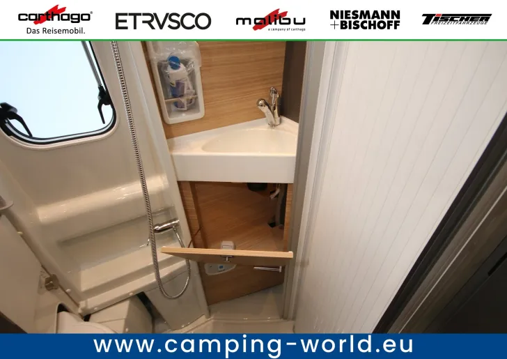 Fahrzeugbild Malibu Van First Class - Two Rooms 640 LE RB charming GT skyview #60