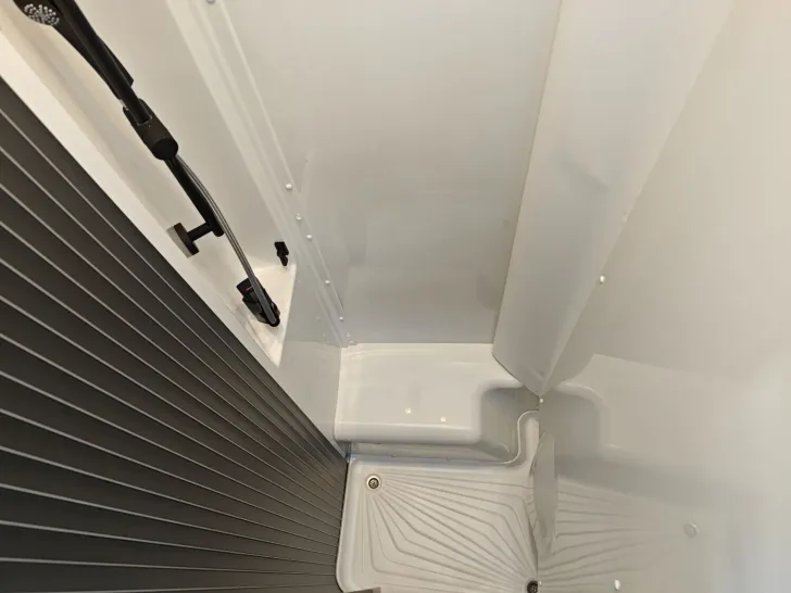 Fahrzeugbild Knaus L!VE WAVE PLATINUM SELECTION 650 MEG Live Wave #16