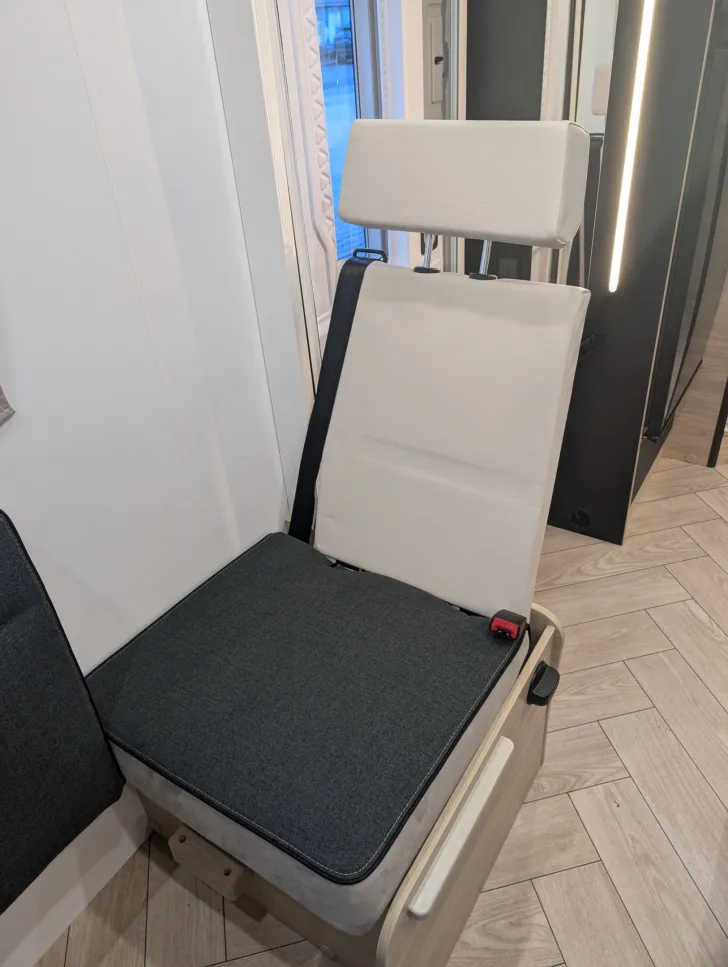 Fahrzeugbild Chausson 640 Titanium Line Ford*CCB-EDITION* #13