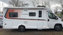 Seitlich Weinsberg CaraCompact 600 MF Sofort verfügbar