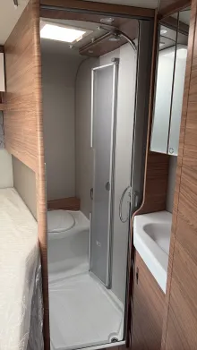 Toilette Weinsberg CaraCompact 600 MF Sofort verfügbar