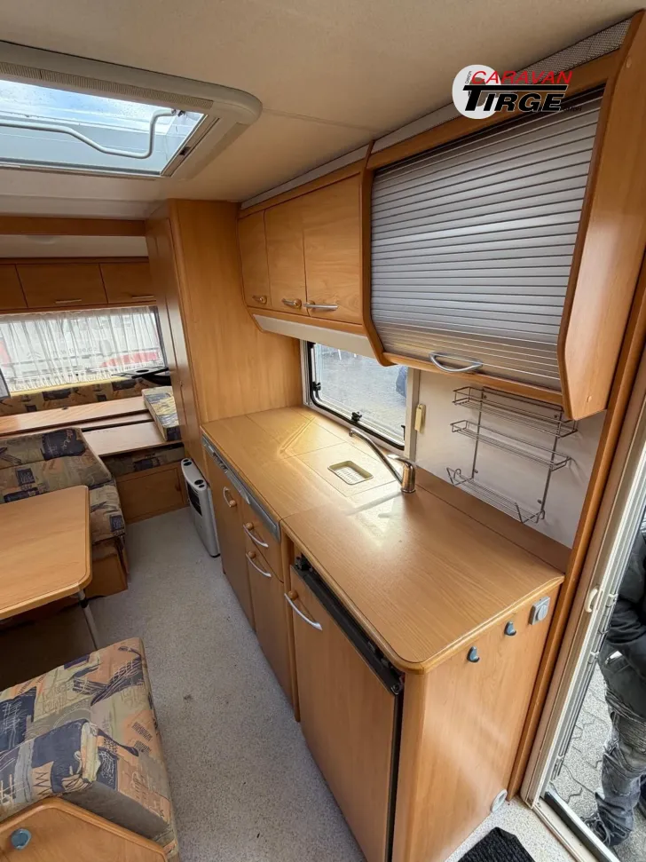 Fahrzeugbild Knaus Südwind 530 TK Etagenbetten #7