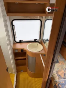 Fahrzeugbild Knaus Südwind 530 TK Etagenbetten #15