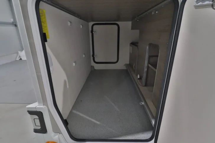 Fahrzeugbild Challenger Graphite 347 GA Edition/Automatik/Einzelbetten+H #6
