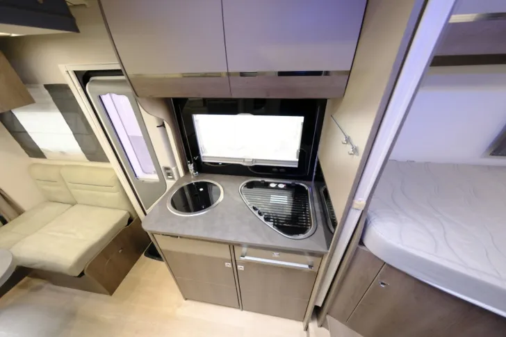 Fahrzeugbild Challenger Graphite 347 GA Edition/Automatik/Einzelbetten+H #13
