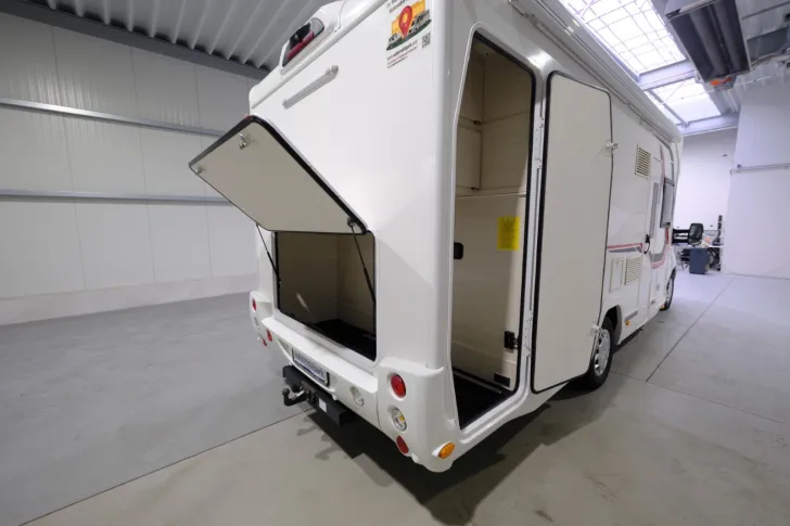 Fahrzeugbild Challenger 396 / 2x Hubbett / Klimaanlage / FINANZIERUNG #6