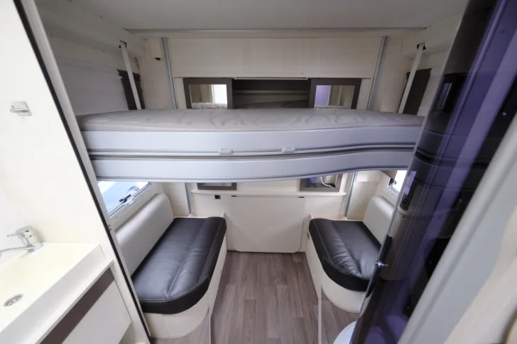 Fahrzeugbild Challenger 396 / 2x Hubbett / Klimaanlage / FINANZIERUNG #12