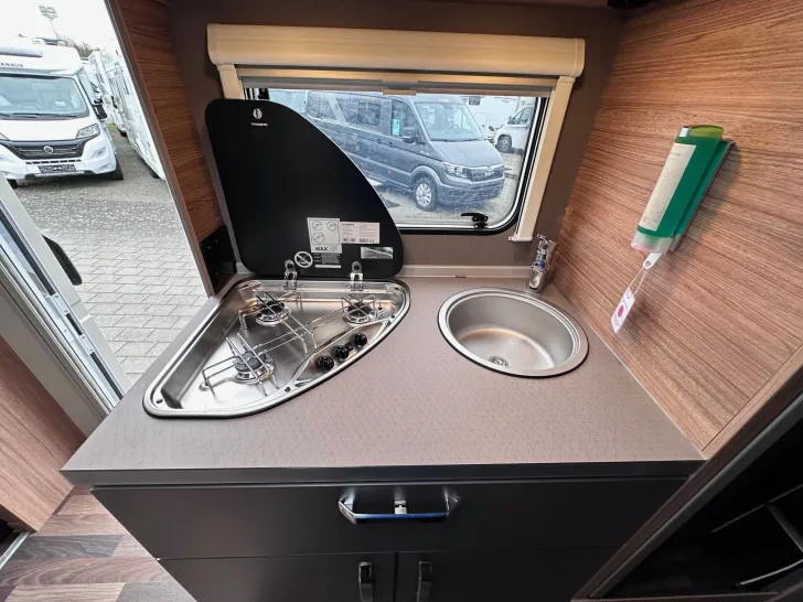 Fahrzeugbild Weinsberg CaraHome 650 DG FIAT, RFK, Media-System #12