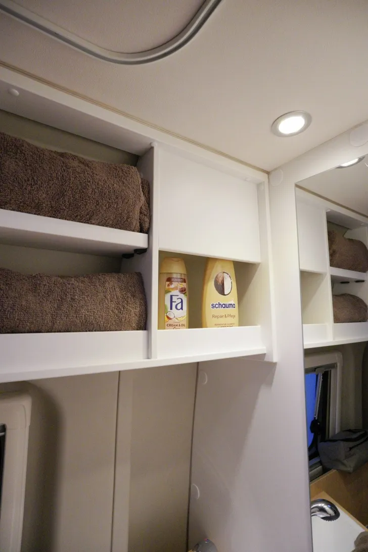 Fahrzeugbild LMC Innovan Pure 600 Design Paket + Sicherheit Paket #14