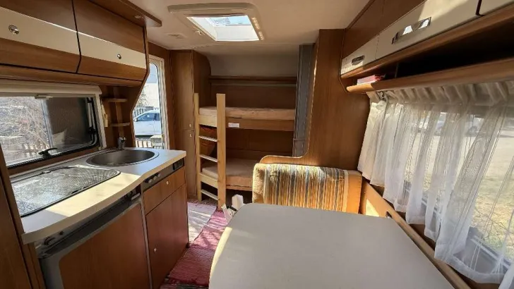 Fahrzeugbild Carado C 363 Familiengrundriss mi #10