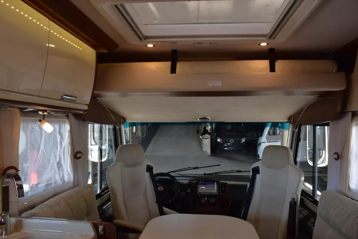 Fahrzeugbild Niesmann + Bischoff Arto 59 GL Alde Heizung, Vollluftfederung #5