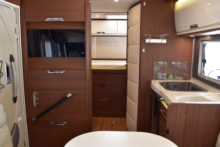 Fahrzeugbild Niesmann + Bischoff Arto 59 GL Alde Heizung, Vollluftfederung #9